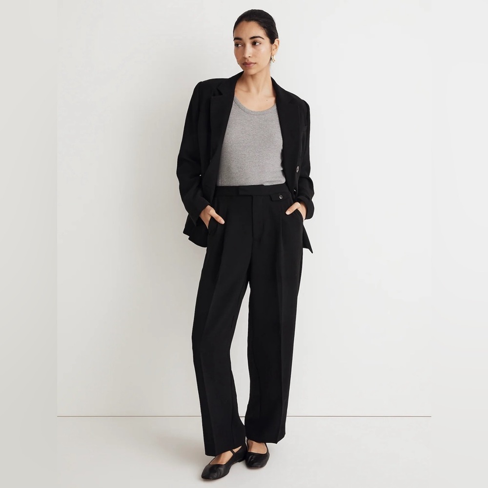 NWOT Madewell The Rosedale High-Rise Straight Pant in Crepe with light buttons